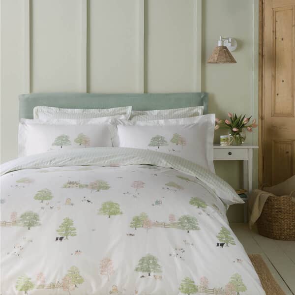 Spring Cottage Green