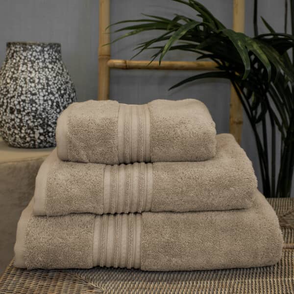 Luxe Towels 700GSM Stone