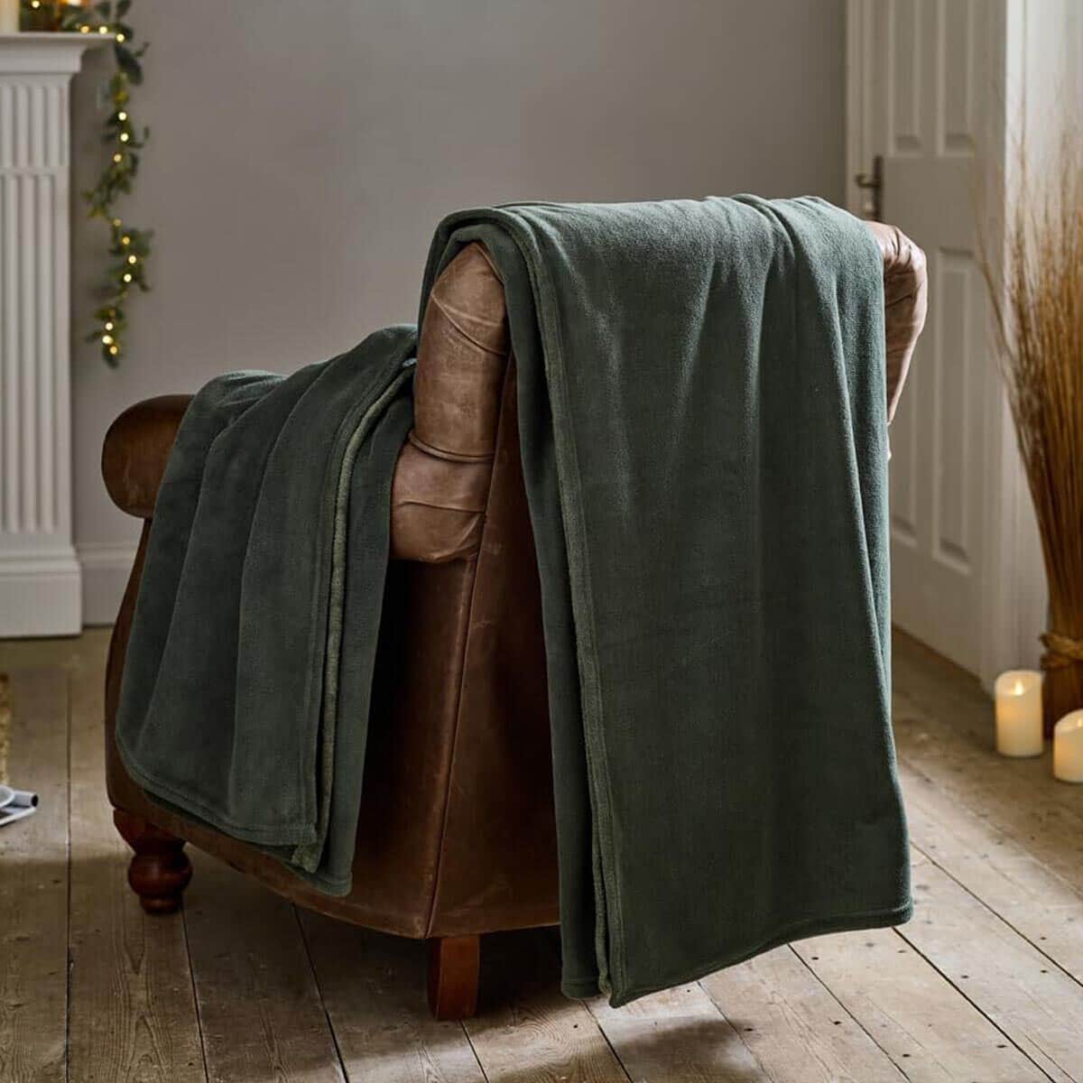 Deyongs The Big One Throw in Thyme large