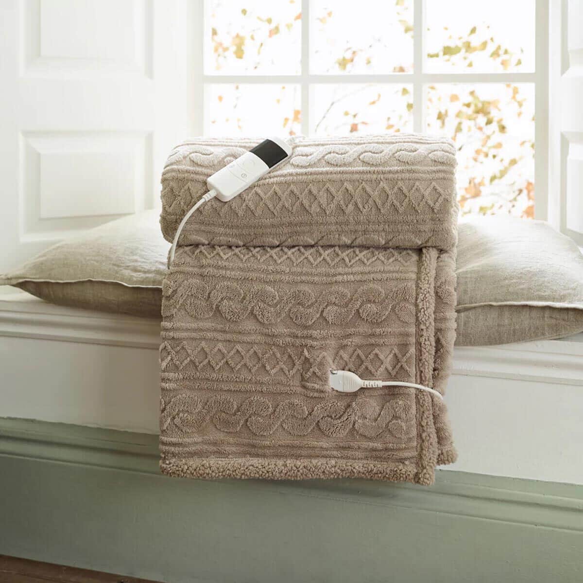 Deyongs Cable Sherpa Heated Throw Taupe large