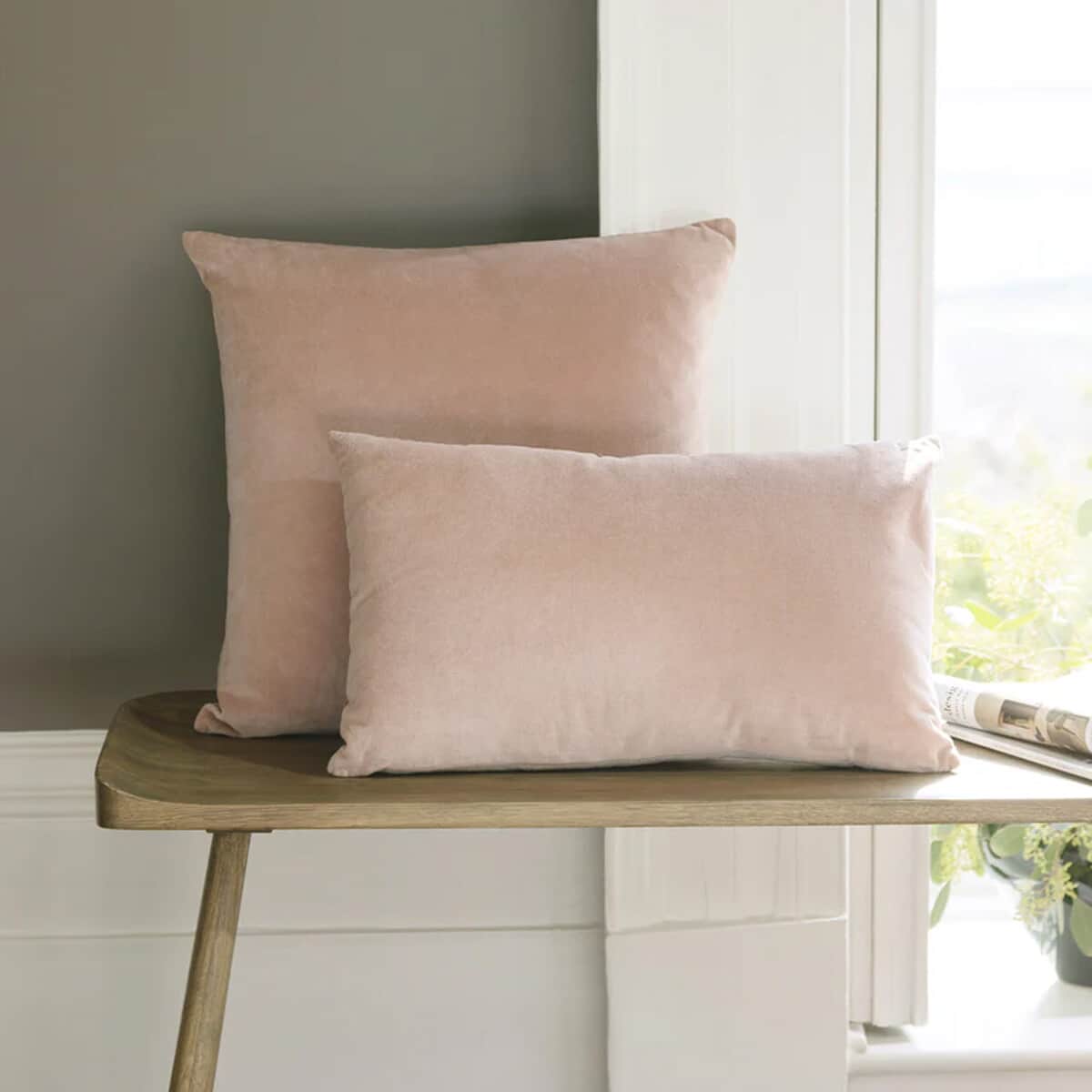 Christy Jaipur Cushion Dusky Pink large