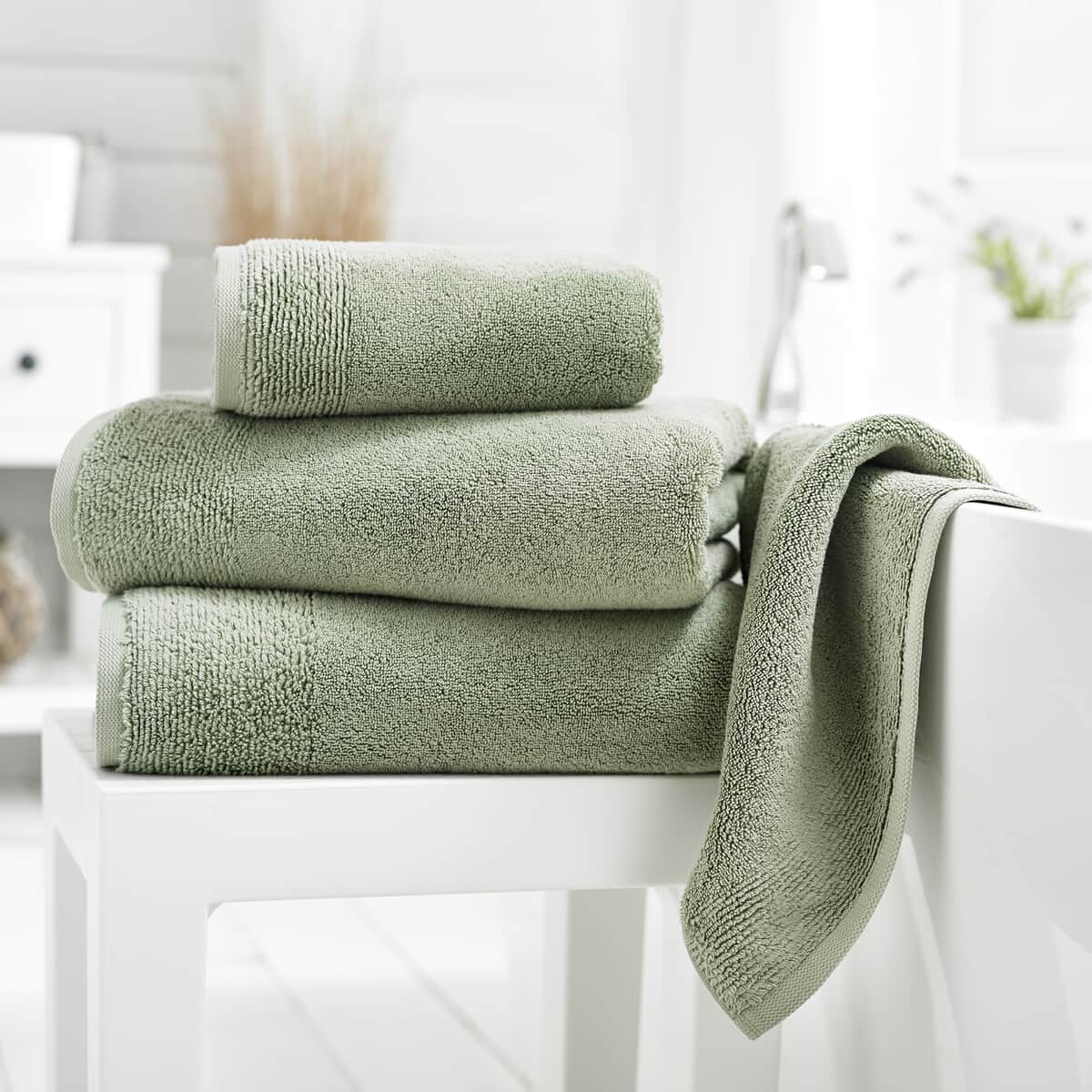 Deyongs Palazzo 800gsm Green large