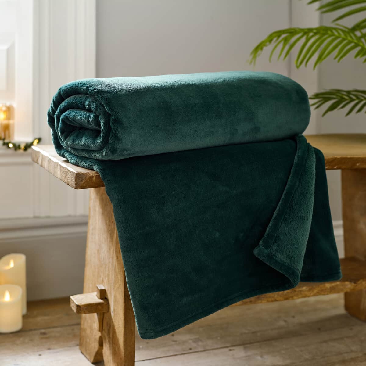 Lyndon Company Coco Touch Throw Pine large