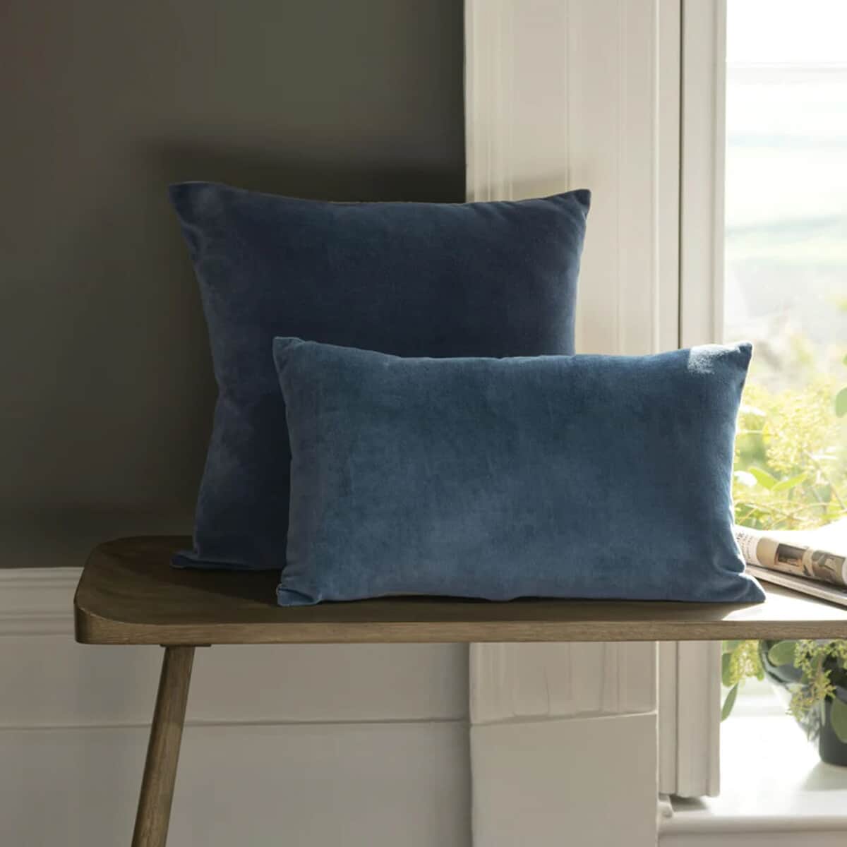 Christy Jaipur Cushion Ink large