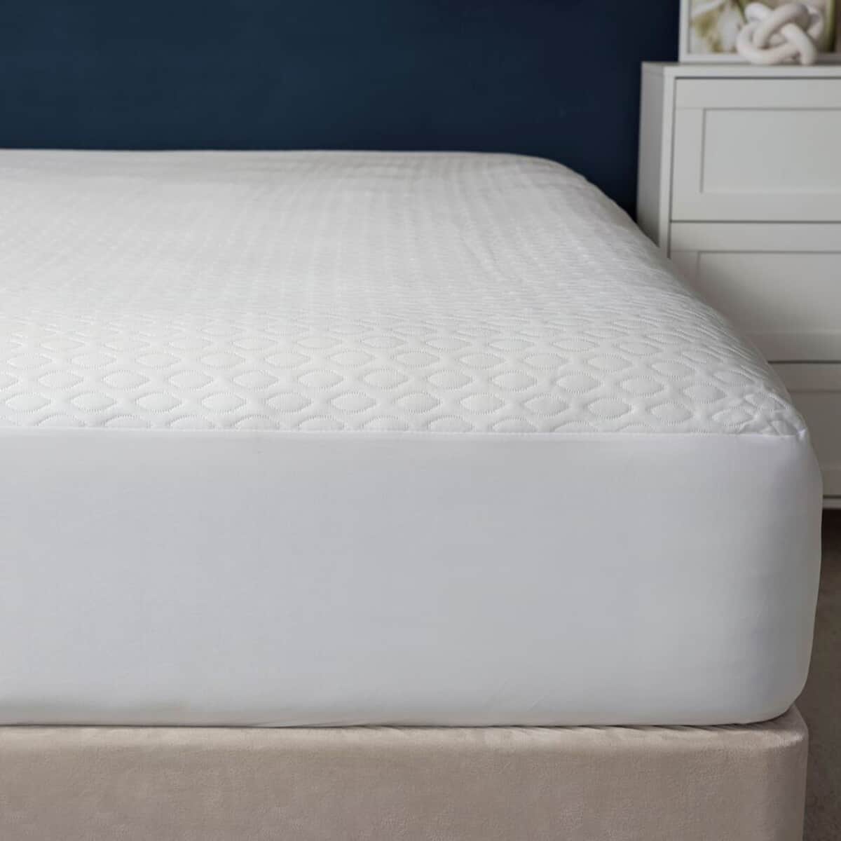 Belledorm Cooling Mattress Protector large