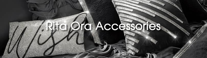 Rita Ora Accessories